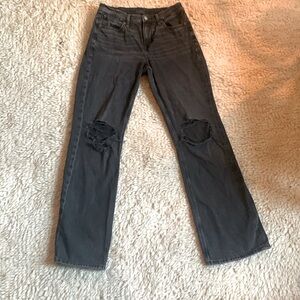 American Eagle size 4 black ripped jeans
